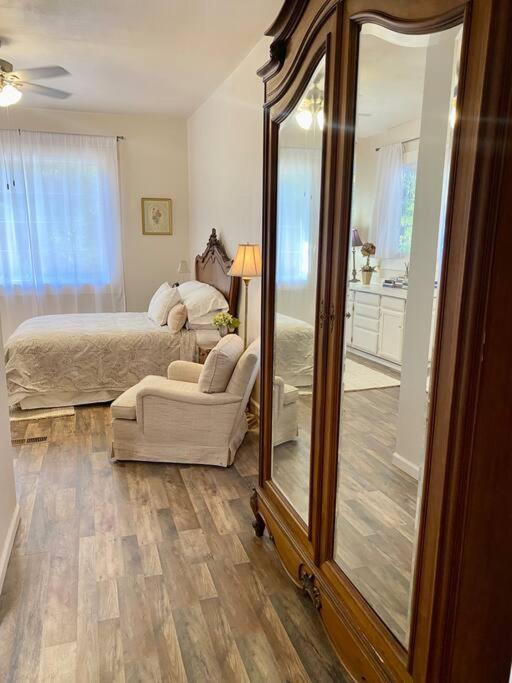 The Shopkeeper'S Cottage ~ Chic! Amador City Ngoại thất bức ảnh