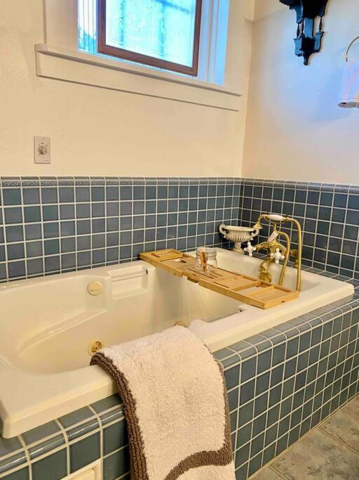 The Shopkeeper'S Cottage ~ Chic! Amador City Ngoại thất bức ảnh